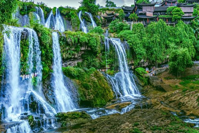 芙蓉镇有哪些好玩的景点介绍(一个有仙气的地方)(8)