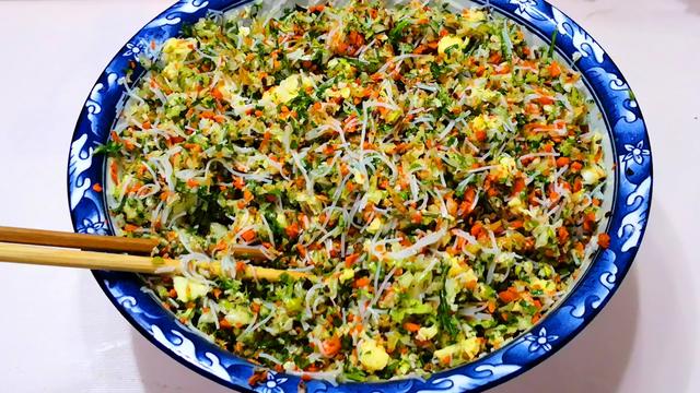 立冬饺子的正宗做法（立冬吃饺子最爱这个馅）(3)