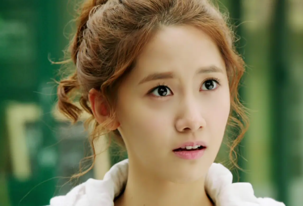 夸女神的短句霸气四字,夸女孩子的四字词语图4