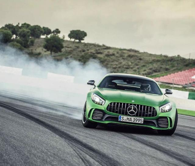 汽车的前驱和后驱有何差别(普通汽车是前驱)(1)