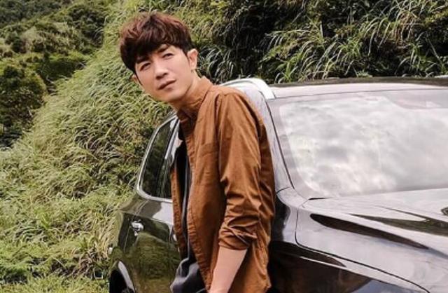 31岁过气男星车祸身亡(男星萧闳仁车祸坠山谷)(7)