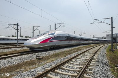 ​智能动车组和谐号有哪些车次（动车组系列大起底）