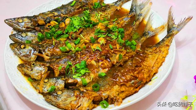 最简单的家常炖鱼的做法（这才是炖鱼最好吃的农家做法）(8)