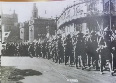 ​一二八抗日纪实（中华抗日风云录）