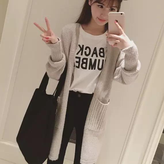 毛衣开衫甜美穿搭(初秋气质单品毛衣开衫)(11)