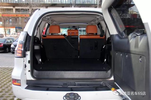 雷克萨斯gx400值得买吗（霸气与舒适并存）(5)