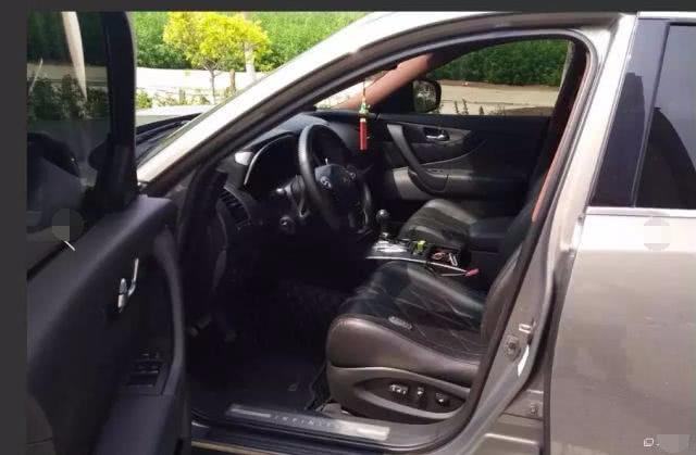 英菲尼迪fx越野性能(英菲尼迪FX新车价85万)(3)