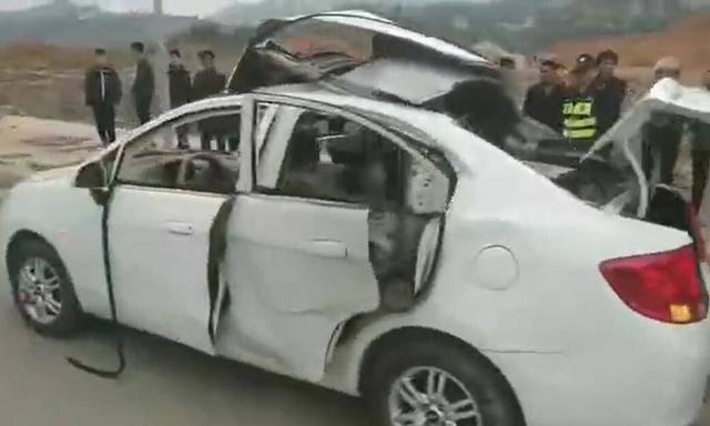 辽宁气罐车爆炸特大事故(百色一司机将煤气罐放车内)(1)