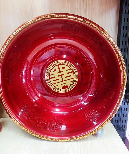 结婚盆里都放什么东西寓意