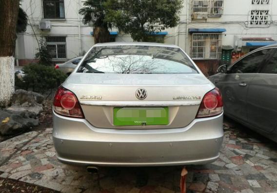 大众朗逸2011款1.6l自动品轩版（大众朗逸2011款1.4TSI）(3)