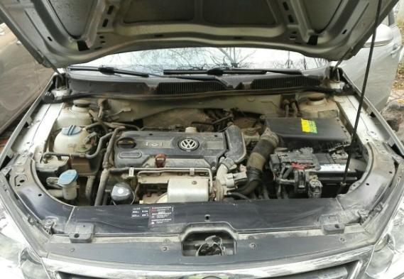 大众朗逸2011款1.6l自动品轩版（大众朗逸2011款1.4TSI）(7)