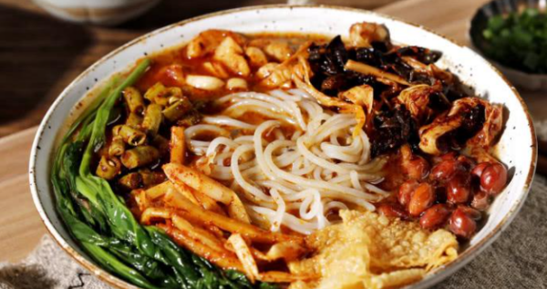 螺丝粉是用什么面粉做的,螺丝粉是面粉做的吗图2