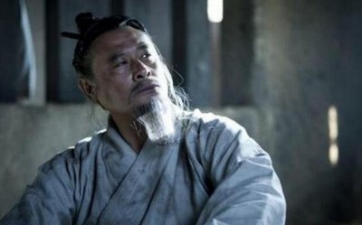 ​衷心耿耿的李斯为什么反叛秦始皇，衷心最后抵没有上私心