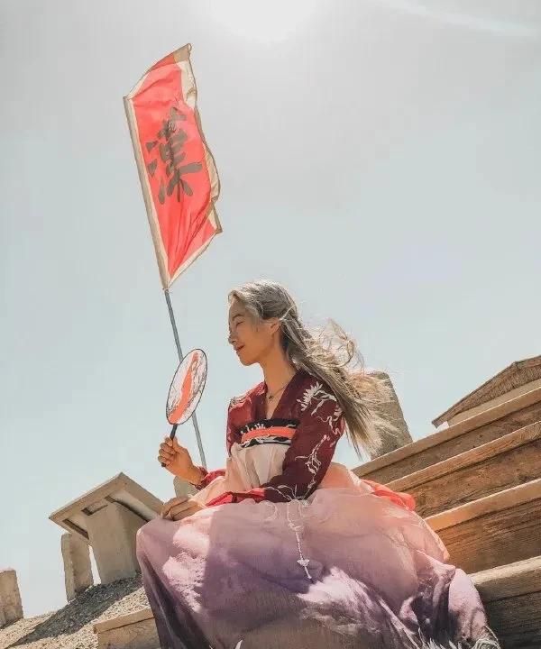 玉门关是汉朝哪位皇帝设立的,玉门关是汉朝哪位皇帝在位期间所设立的?图6