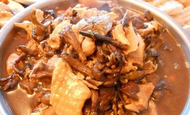 炖鸡怎么炖好吃,黄芪炖鸡汤怎么炖好吃?图7