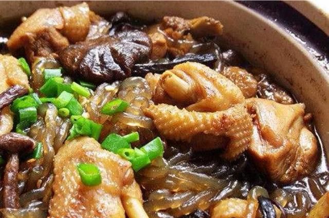 炖鸡怎么炖好吃,黄芪炖鸡汤怎么炖好吃?图8