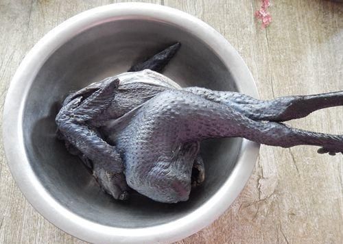 炖鸡怎么炖好吃,黄芪炖鸡汤怎么炖好吃?图12