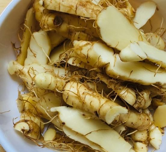 玉竹煲汤和什么搭配,新鲜玉竹搭配什么煲汤最好图3