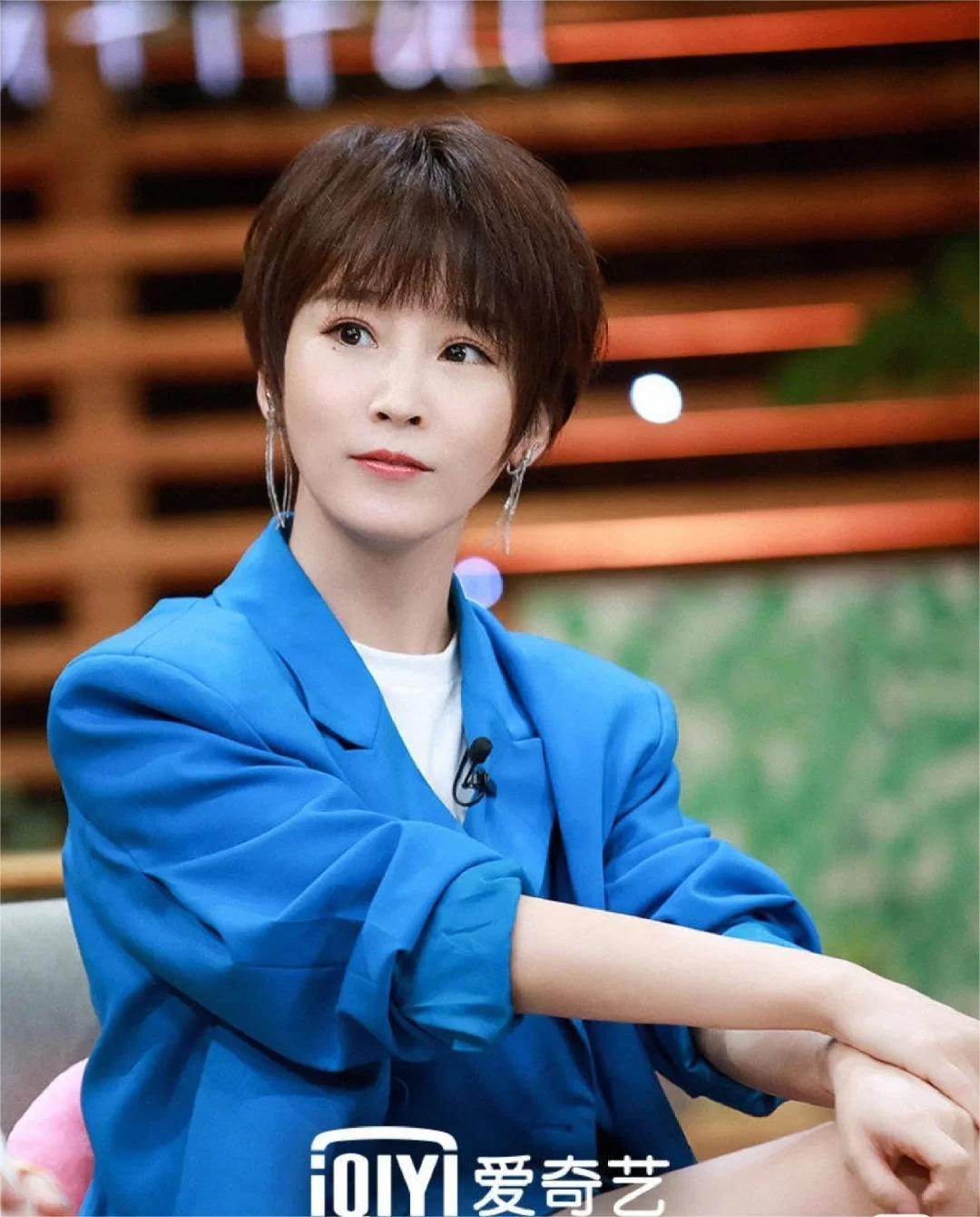 谢楠称嫁给大自己9岁的老公吴京，是这辈子最正确的决定