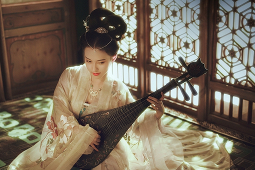 巫山神女是谁?关于巫山神女的故事有哪些? 巫山神女是谁?关于巫山神女的故事有哪些?