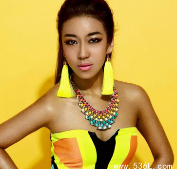 李荣浩起诉造谣者 出轨吉克隽逸是真的吗？