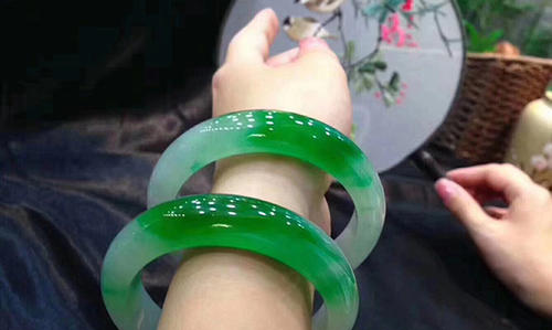 手镯为什么买大不买小,现在的黄金手镯为什么不变形图4