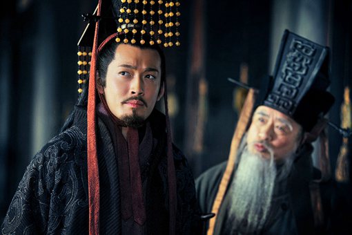 夷陵之战真的是以少胜多吗?双方兵力是多少? 夷陵之战真的是以少胜多吗?双方兵力是多少?