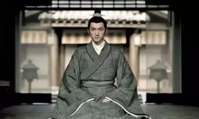 ​跪椅真的能矫正坐姿,孩子坐姿差怎么办