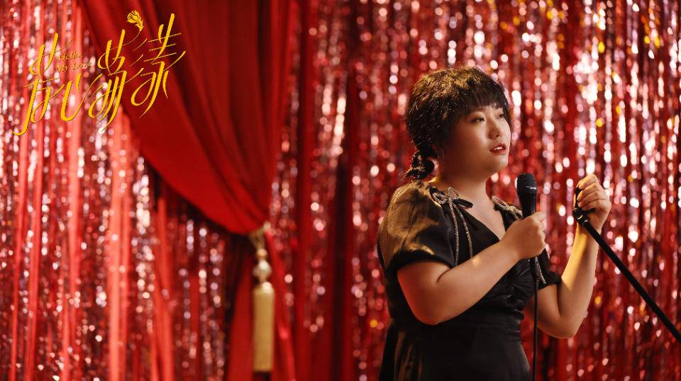 李雪琴的个人资料简介（从网红、综艺咖到踏入影视圈，李雪琴为何能展翅高飞？）