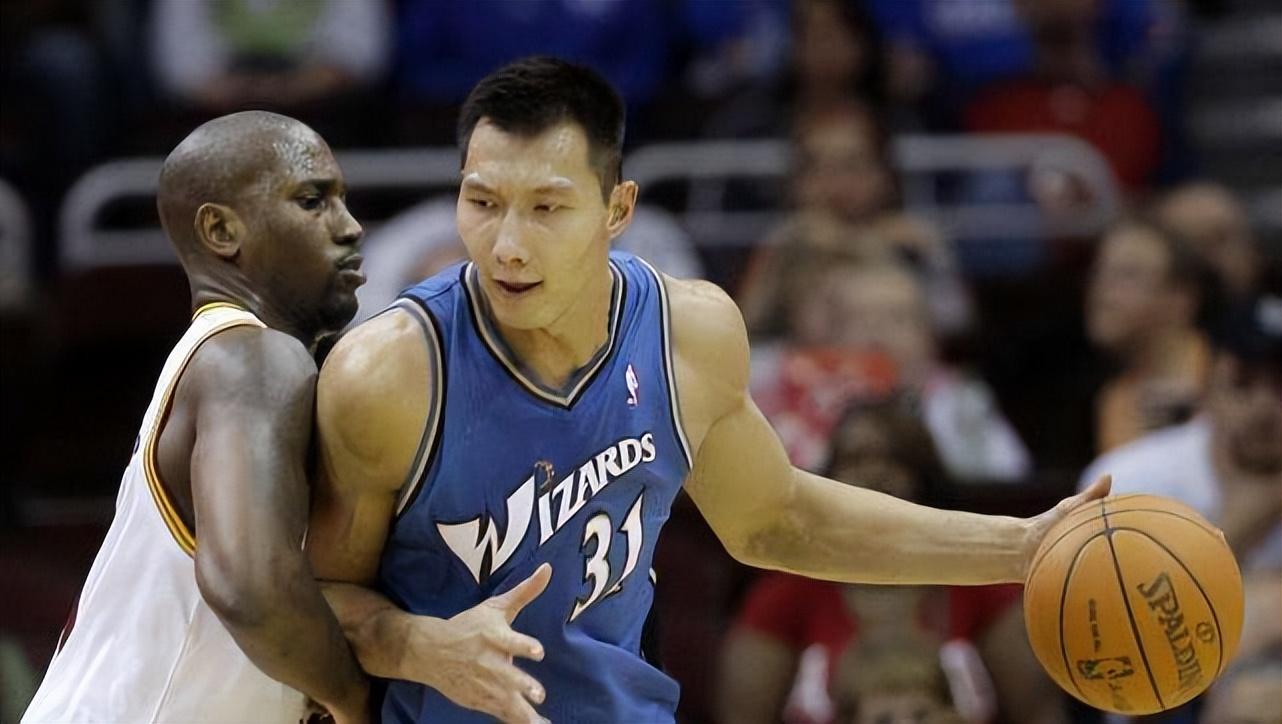 易建联个人资料简介(NBA365天365星——易建联)