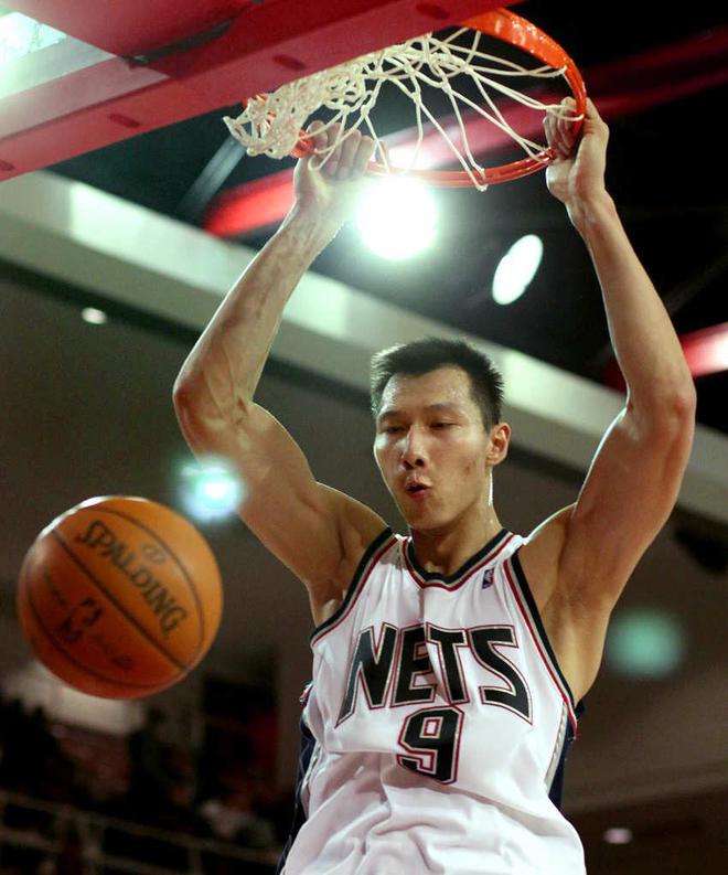 易建联个人资料简介(NBA365天365星——易建联)