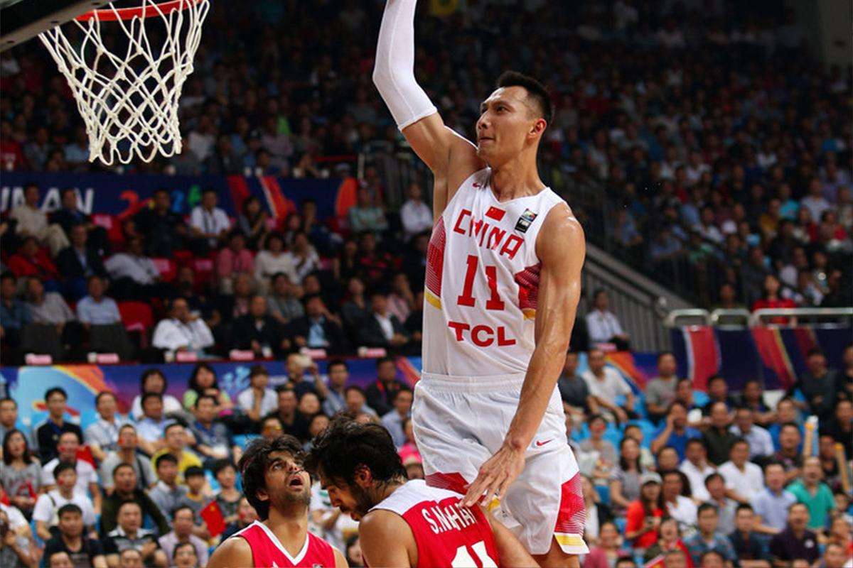 易建联个人资料简介(NBA365天365星——易建联)