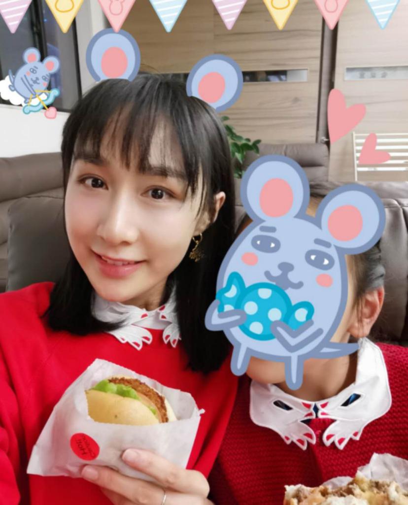 39岁“前夫哥”雷佳音:为何红了多年没绯闻,看他妻子是谁就知道