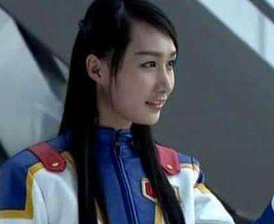 39岁“前夫哥”雷佳音:为何红了多年没绯闻,看他妻子是谁就知道