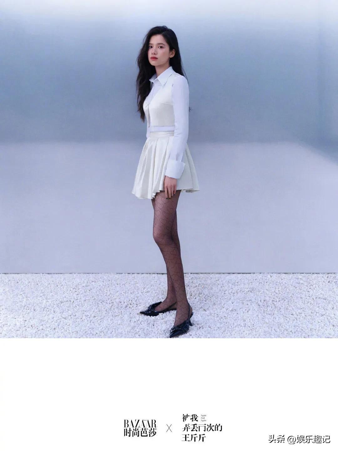 众星情人节情侣海报大全,胡先煦张子枫最意外,杨紫范丞丞最甜!