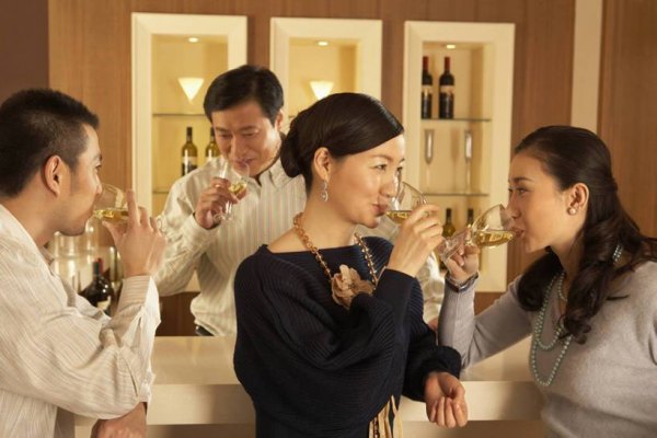 有种友谊张红酒