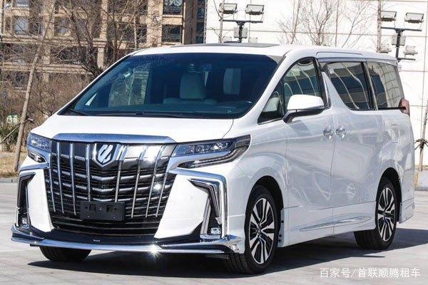 北京市内租车带司机价格?配司机包车一天多少钱?-