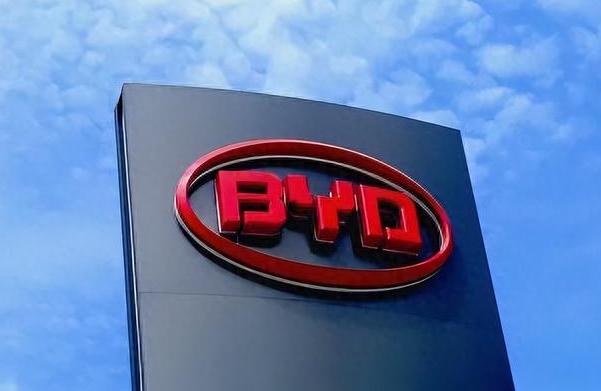 彻底慌了?继华为后,比亚迪再被欧盟拆解,70%零部件是自产!-