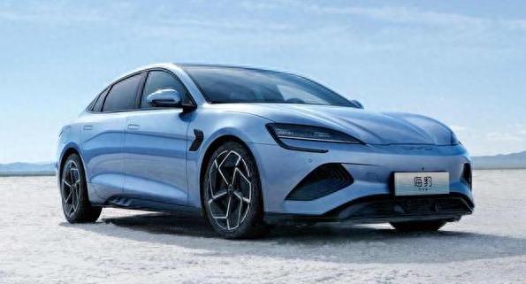 彻底慌了?继华为后,比亚迪再被欧盟拆解,70%零部件是自产!-