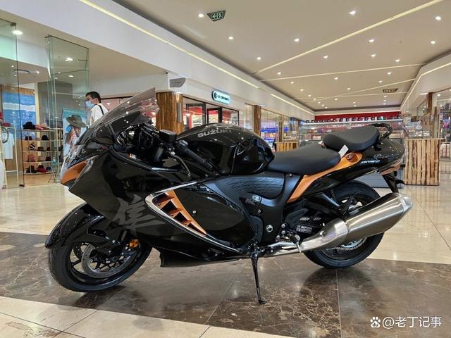 十大极速摩托车排名,随便一辆轻松秒掉跑车,速度超出想象-