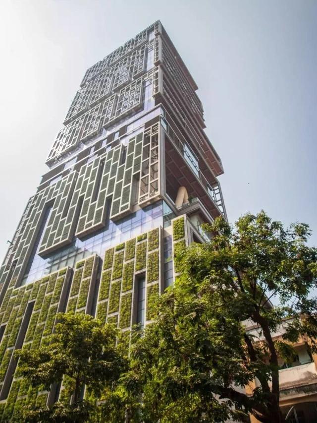 印度富商超马云成亚洲首富,60亿打造豪宅买飞机钻石跑车就为宠妻-