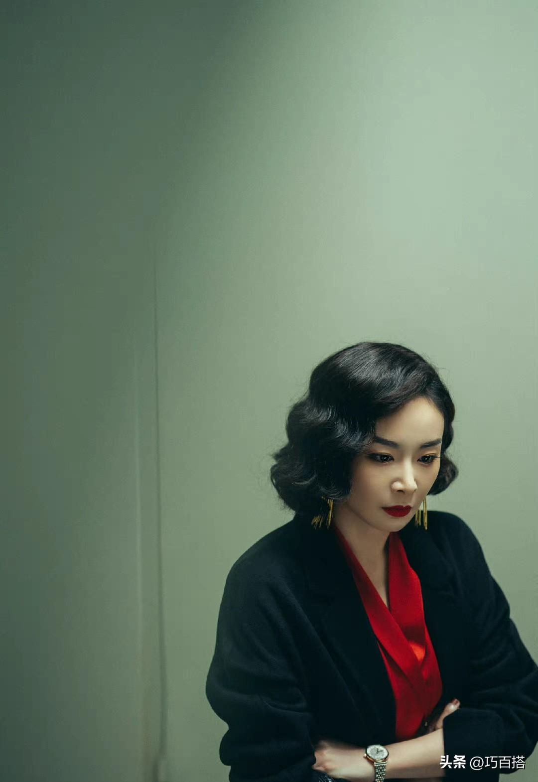 “大嫂”高叶太牛了!剧中穿搭成精致贵妇穿搭模板,每套都很高贵