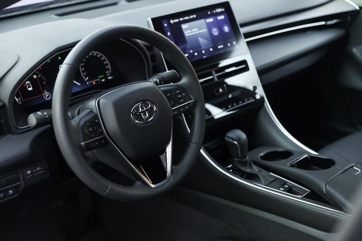 凯美瑞和亚洲龙哪个厉害(凯美瑞和亚洲龙哪个质量更好)