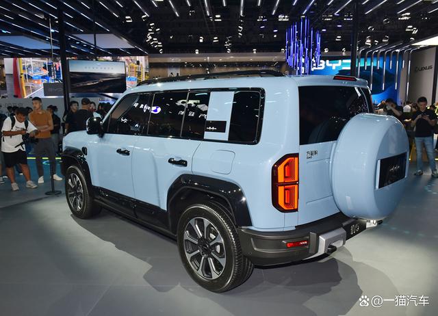 不一样的越野范儿！这几款新能源硬派SUV太酷啦-