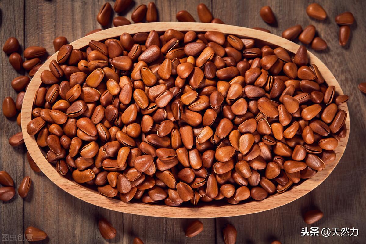 生松子怎样炒熟开口（生松子怎么炒熟并开口的）