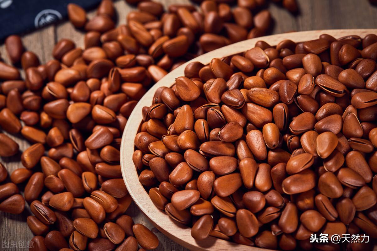 生松子怎样炒熟开口（生松子怎么炒熟并开口的）