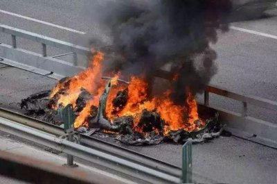 ​触目惊心！又一吉利新能源汽车自燃，销量大压力也大