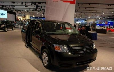 ​新款道奇凯领大篷车既可以作为货车又可以作为家用SUV