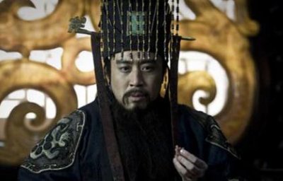 ​秦始皇长的是什么样子