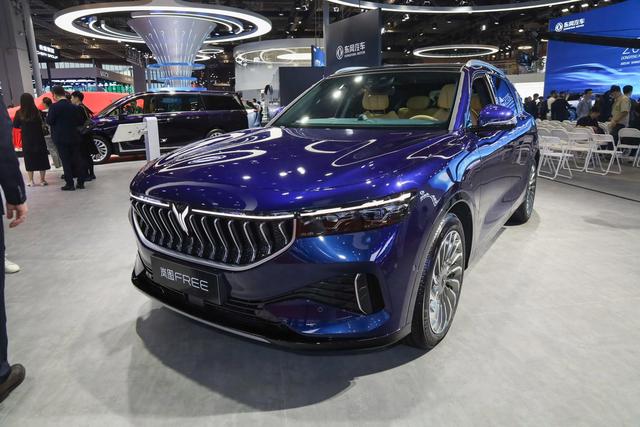 混动车攻略:从插电混动到增程式,再到油电混动,三种有什么区别-